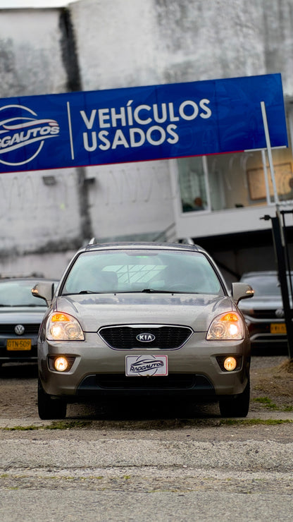 KIA CARENS RONDO 2.0 2011 7 PASAJEROS AUTOMÁTICA