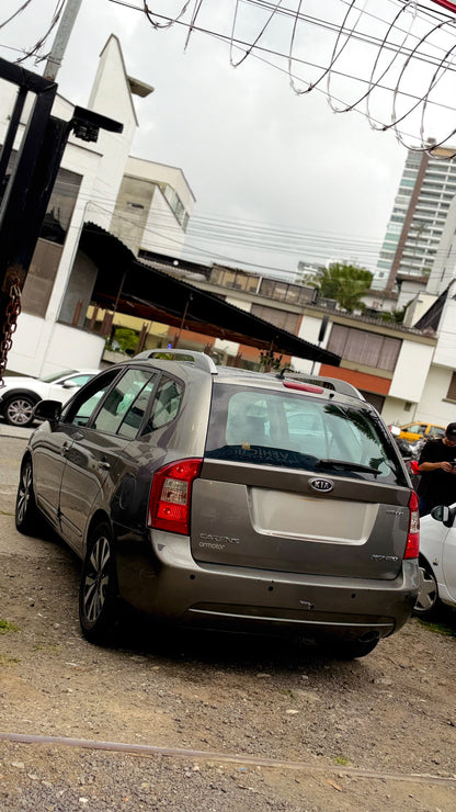 KIA CARENS RONDO 2.0 2011 7 PASAJEROS AUTOMÁTICA