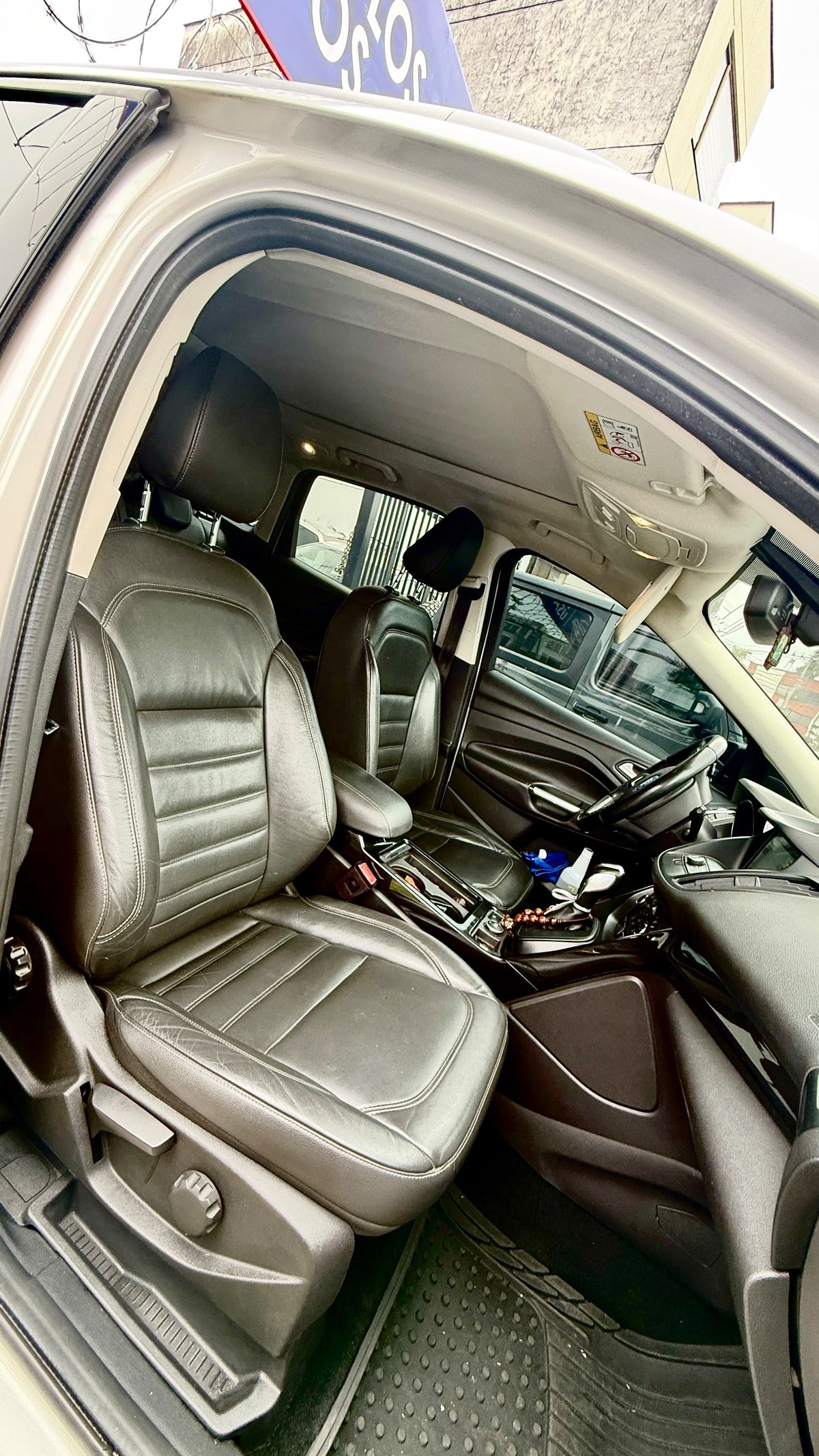 FORD ESCAPE TITANIUM 2.0 2018 AUTOMÁTICA 4X4