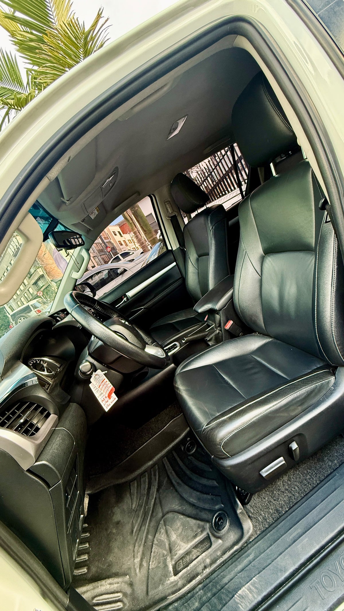 TOYOTA HILUX SRX 2.8 TURBO DIESEL 2021 AUTOMÁTICA 4X4