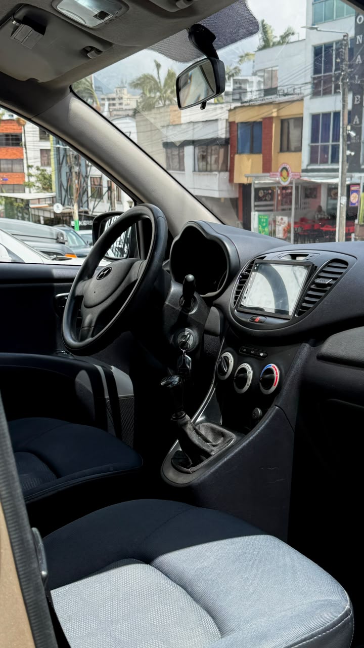HYUNDAI i10 HATCHBACK 1.2 2009 MECÁNICO