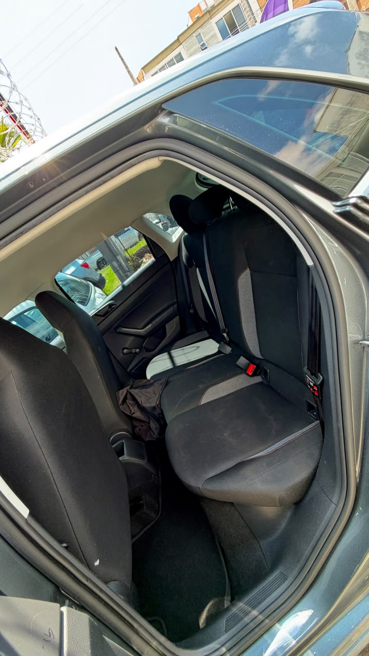 VOLKSWAGEN POLO TRACK 1.6 2024 MECÁNICO