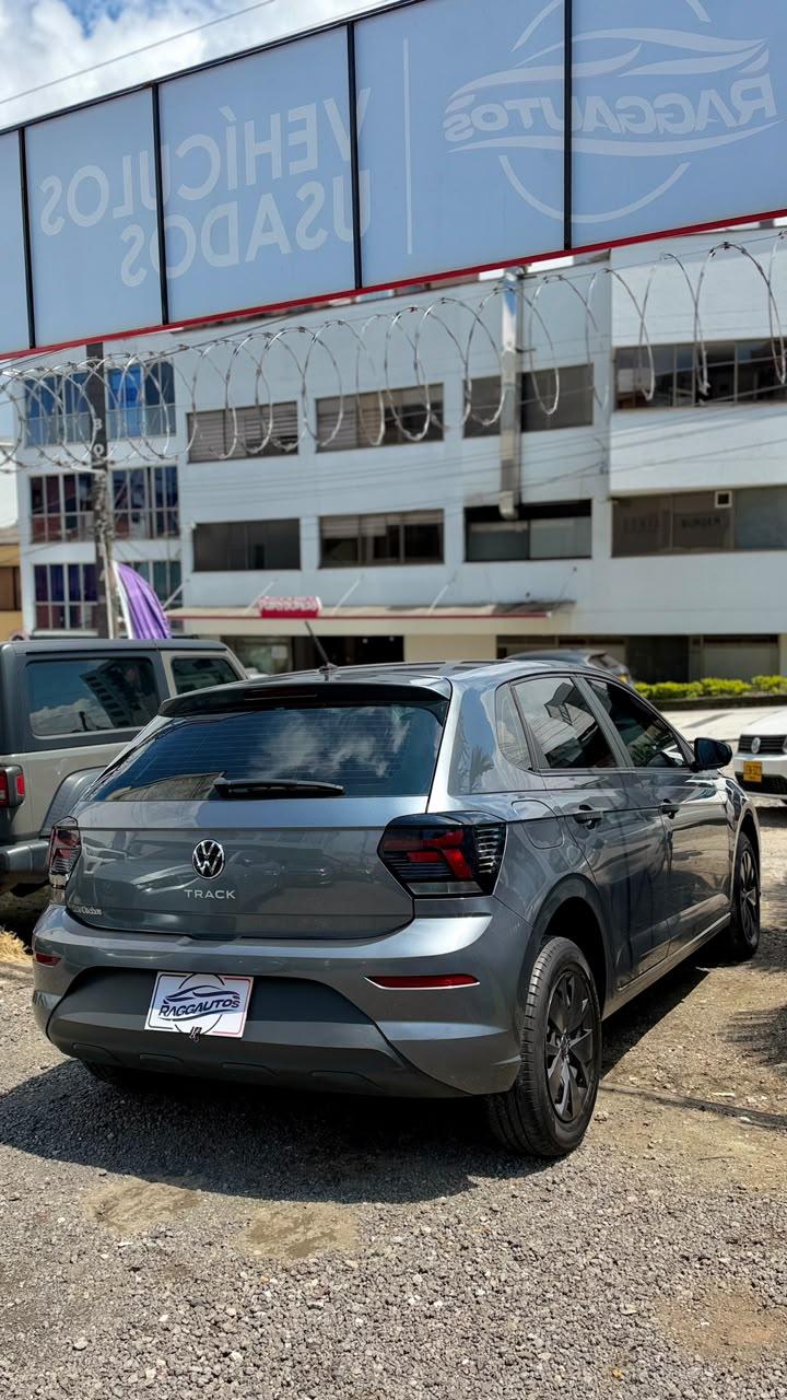 VOLKSWAGEN POLO TRACK 1.6 2024 MECÁNICO
