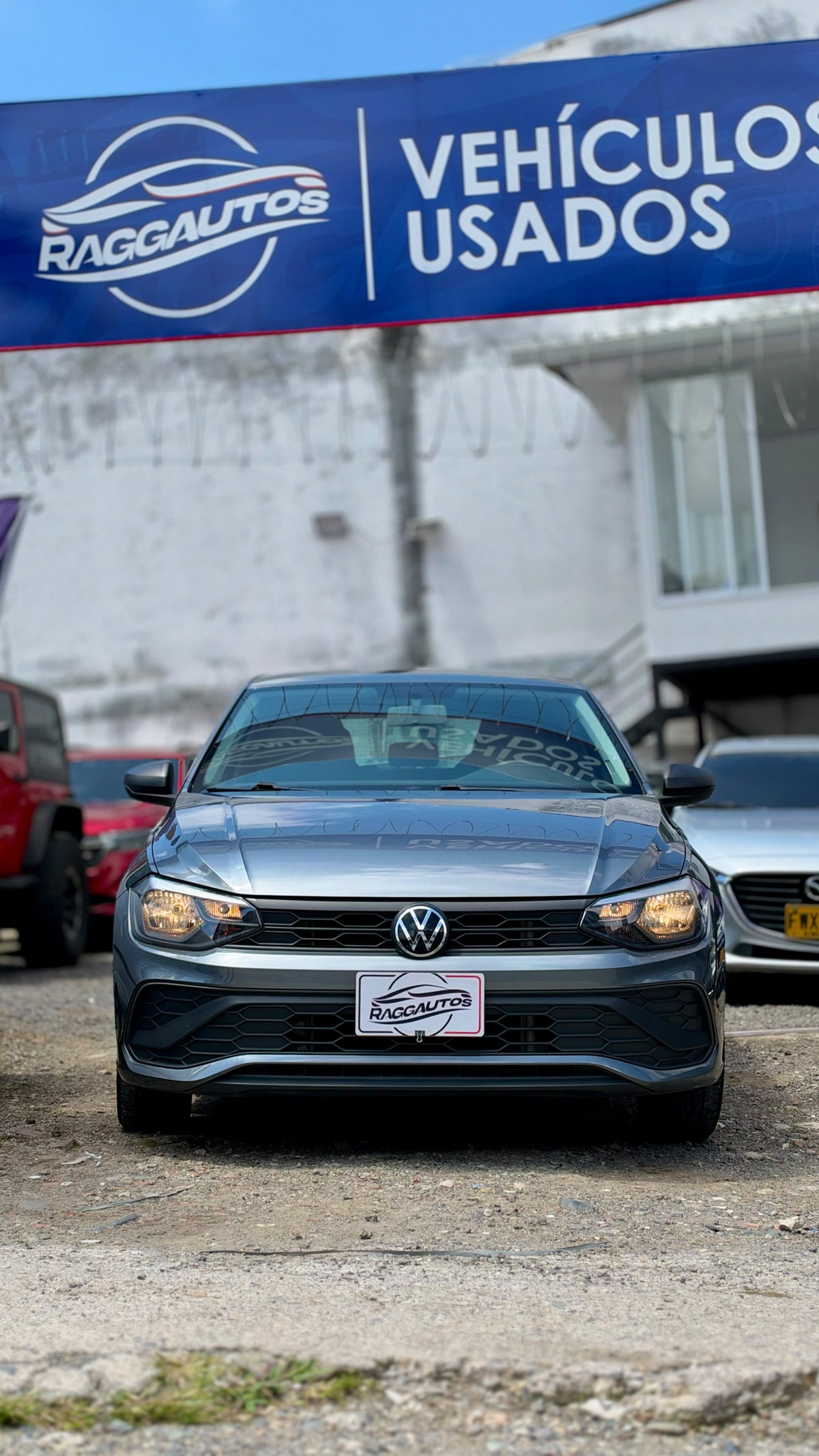 VOLKSWAGEN POLO TRACK 1.6 2024 MECÁNICO