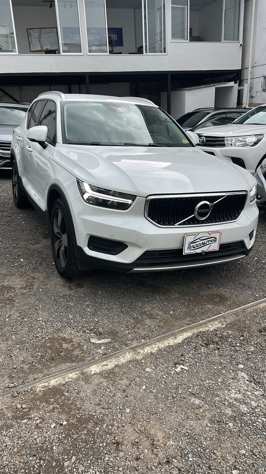 VOLVO XC40 2.0 2022