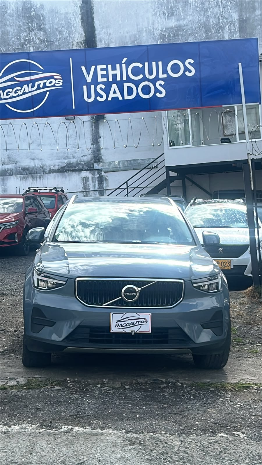VOLVO XC40 2.0 2023