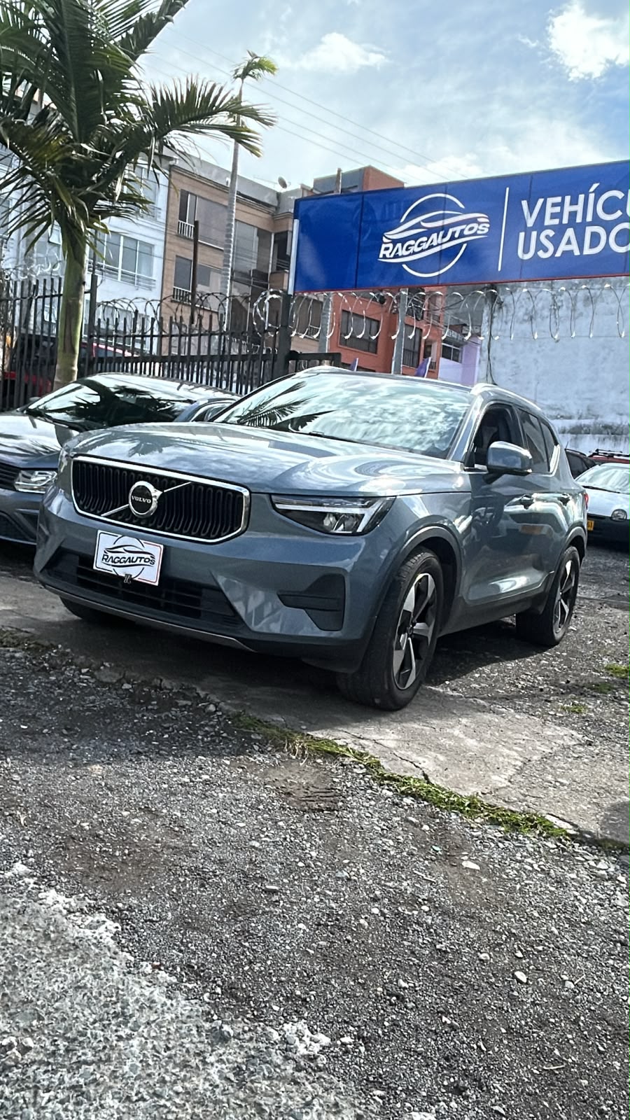 VOLVO XC40 2.0 2023