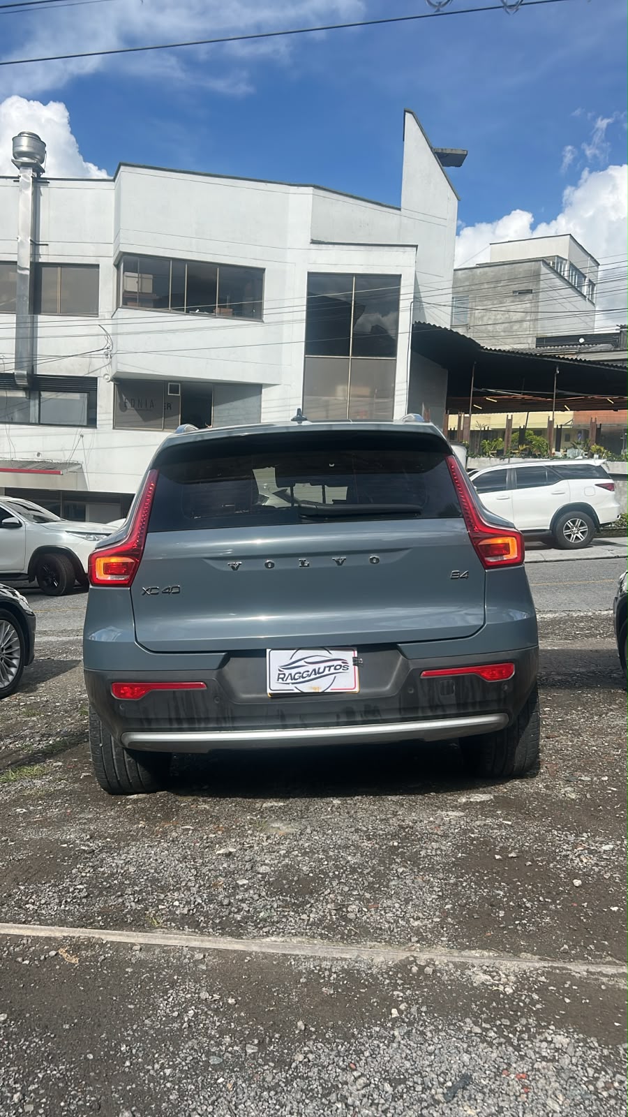 VOLVO XC40 2.0 2023