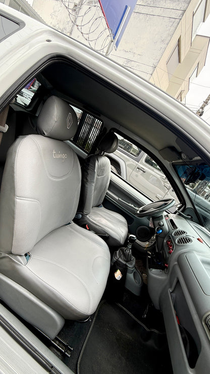 RENAULT TWINGO DYNAMIQUE 1.2 GASOLINA 2007 MECÁNICO 4X2