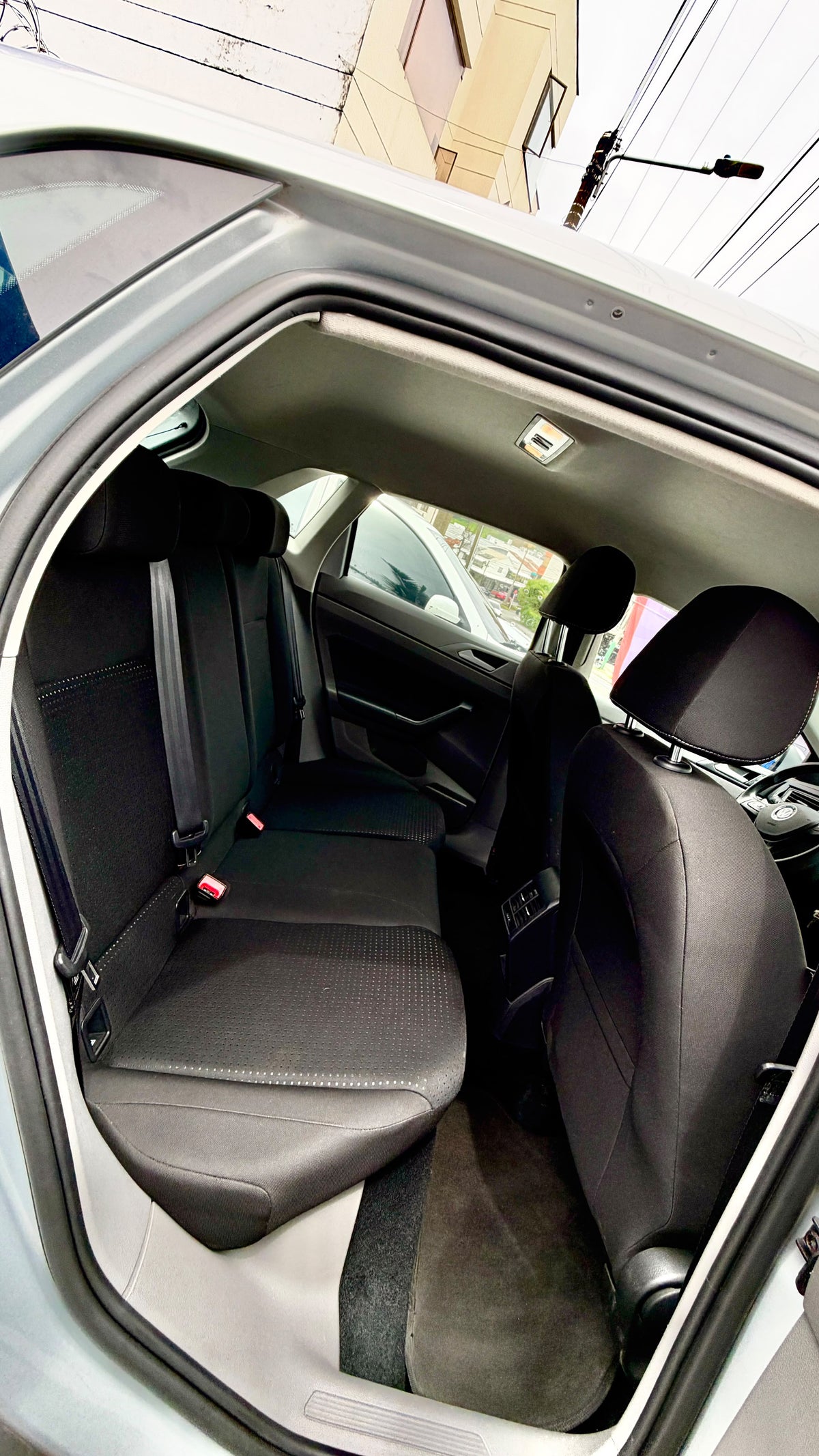 VOLKSWAGEN POLO COMFORTLINE 1.6 2020 AUTOMÁTICO