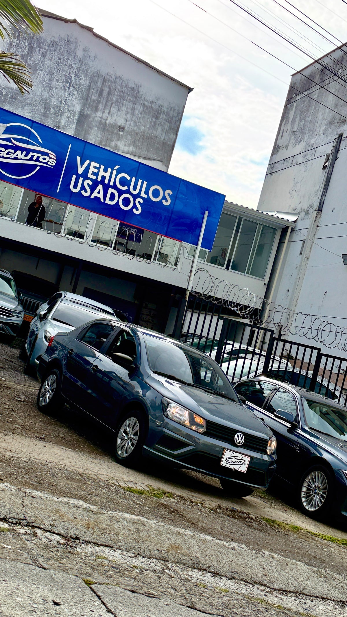 VOLKSWAGEN VOYAGE TRENDLINE  1.6 GASOLINA 2023 AUTOMÁTICO
