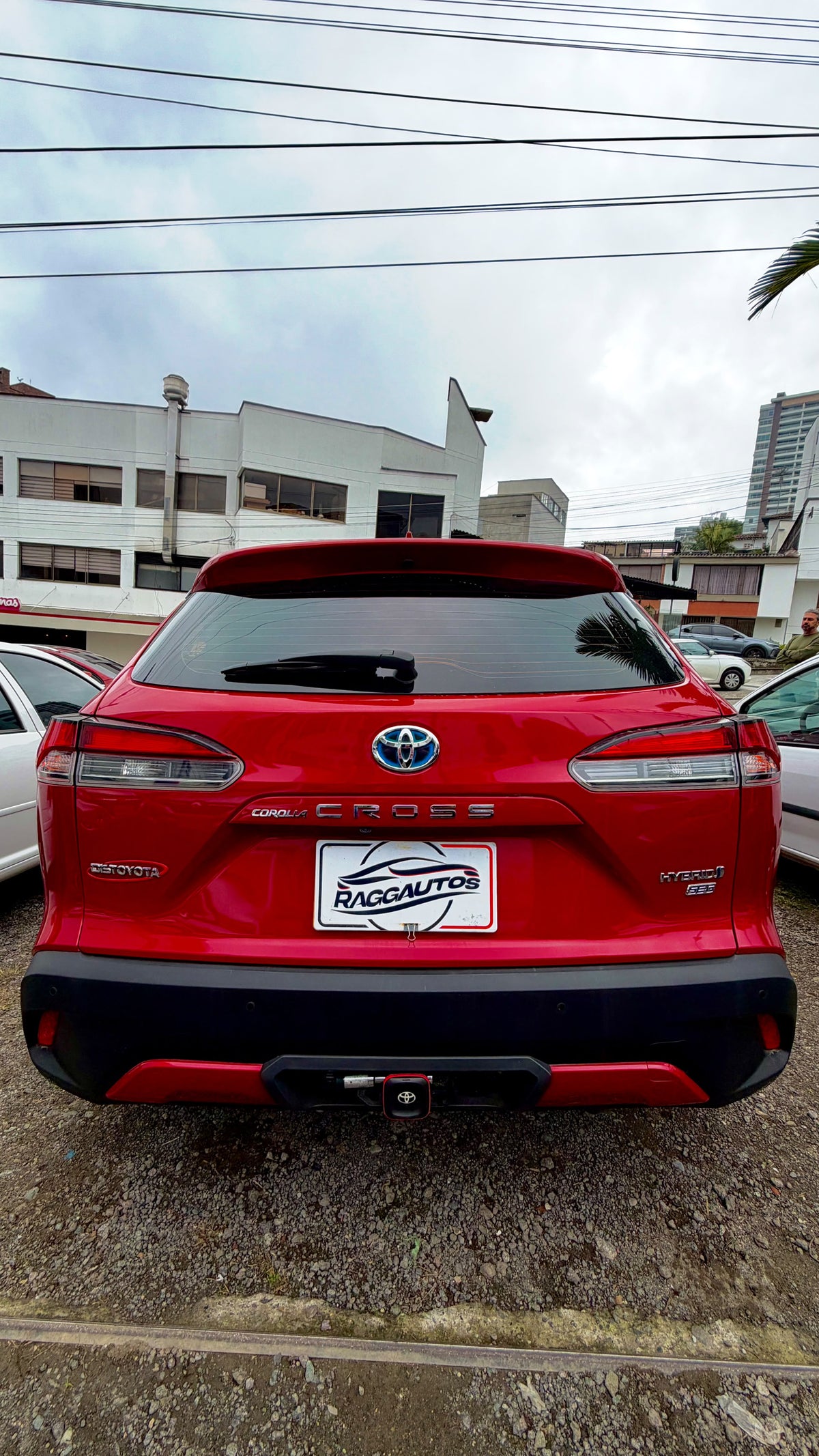 TOYOTA COROLLA CROSS SEG 1.8 HEV 2022 AUTOMÁTICA 4X2
