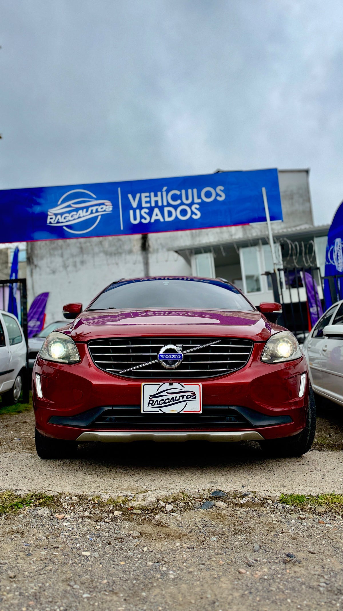 VOLVO XC60 T5 2.0 TURBO AWD 2017 GASOLINA AUTOMÁTICA