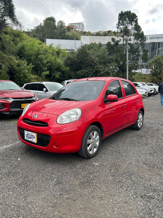 NISSAN MARCH 1.6 2013 MECÁNICO