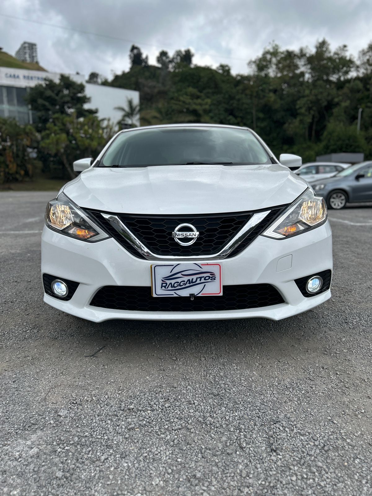 NISSAN SENTRA 1.8 2018 MECÁNICO