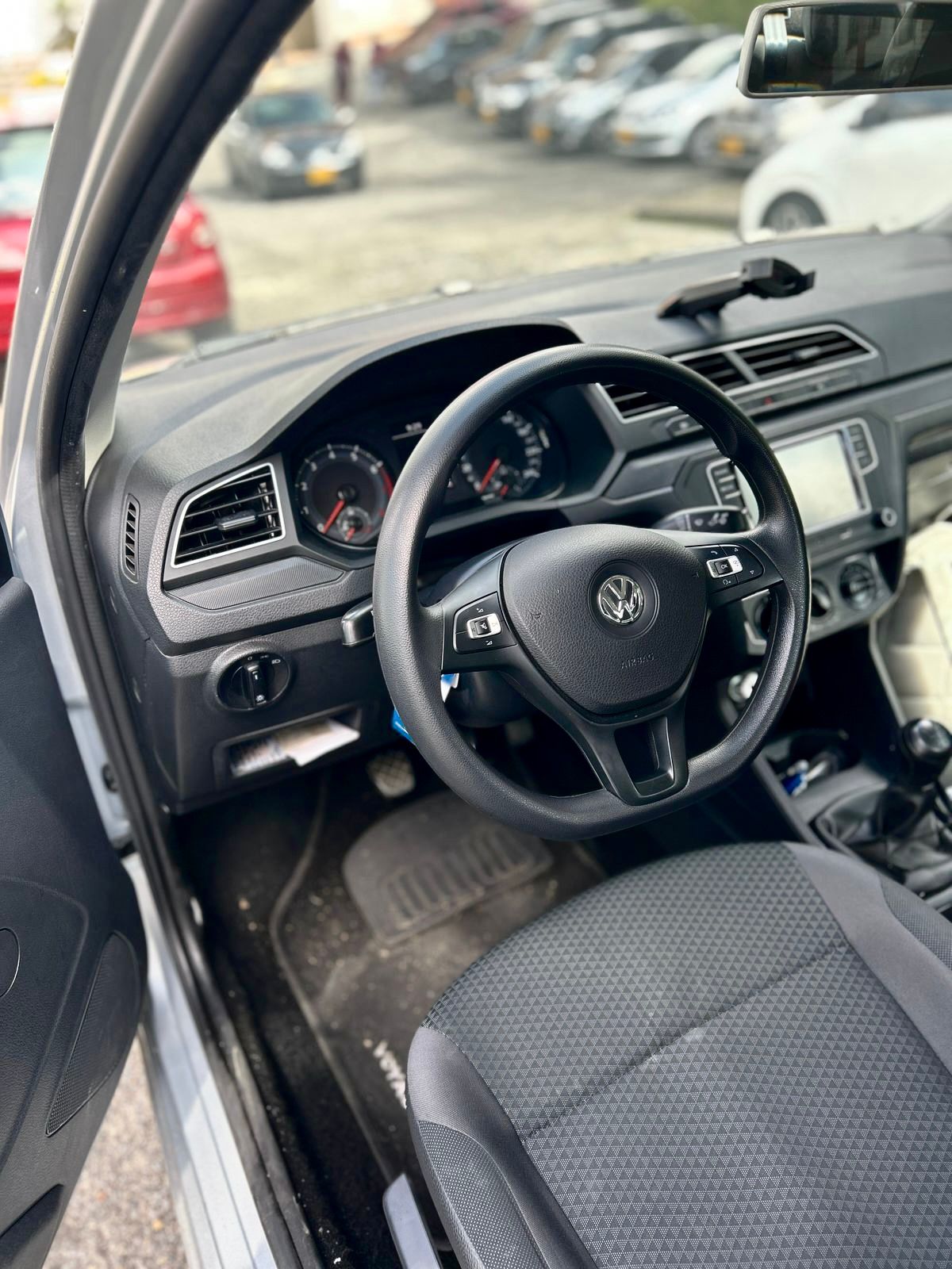 VOLKSWAGEN VOYAGE COMFORTLINE 2022 MECÁNICO